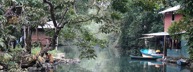 Journée de folie (et bien sportive) : kayak sur le fleuve Rio Dulce et rando dans une jungle très boueuse&nbsp;!