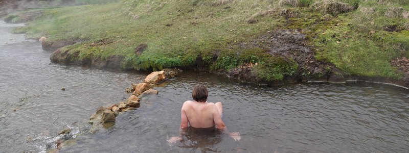 De la rivière chaude de Reykjadalur au musée en plein air de Reykjavik, encore une superbe journée bien remplie&nbsp;!