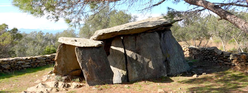 A la recherche des mégalithes de&nbsp;Roses…