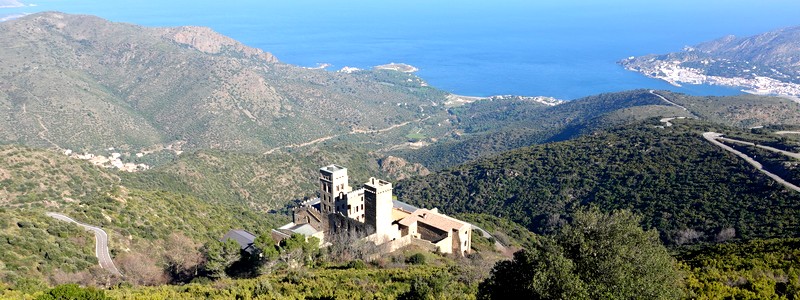 A vélo ou à pied, tous les chemins mènent au Monastère Sant Pere de Rodes&nbsp;!
